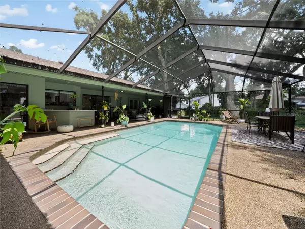 Auburndale, FL 33823,909 HEATHERBROOK DR