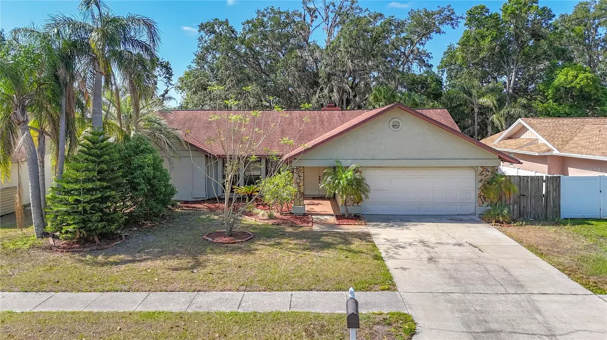 Valrico, FL 33596,1623 CARTER OAKS DR