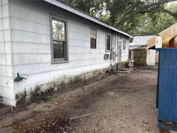 St Petersburg, FL 33714,4800 22ND ST N