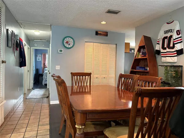 Brandon, FL 33510,408 BRENDA DR