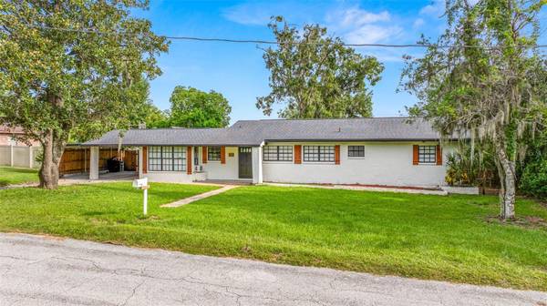 36908 CENTER AVE, Dade City, FL 33525