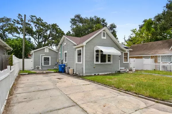 1616 13TH ST S #B, St Petersburg, FL 33705