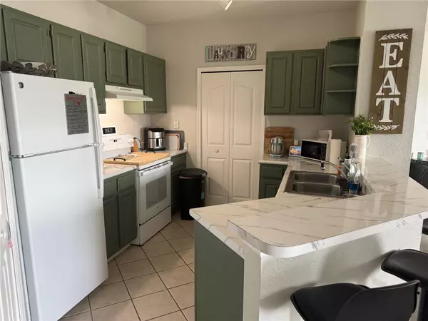 Riverview, FL 33578,5511 LEGACY CRESCENT PL #201