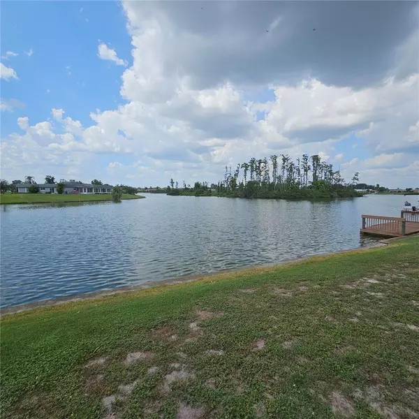 Sun City Center, FL 33573,1717 DANBURY DR