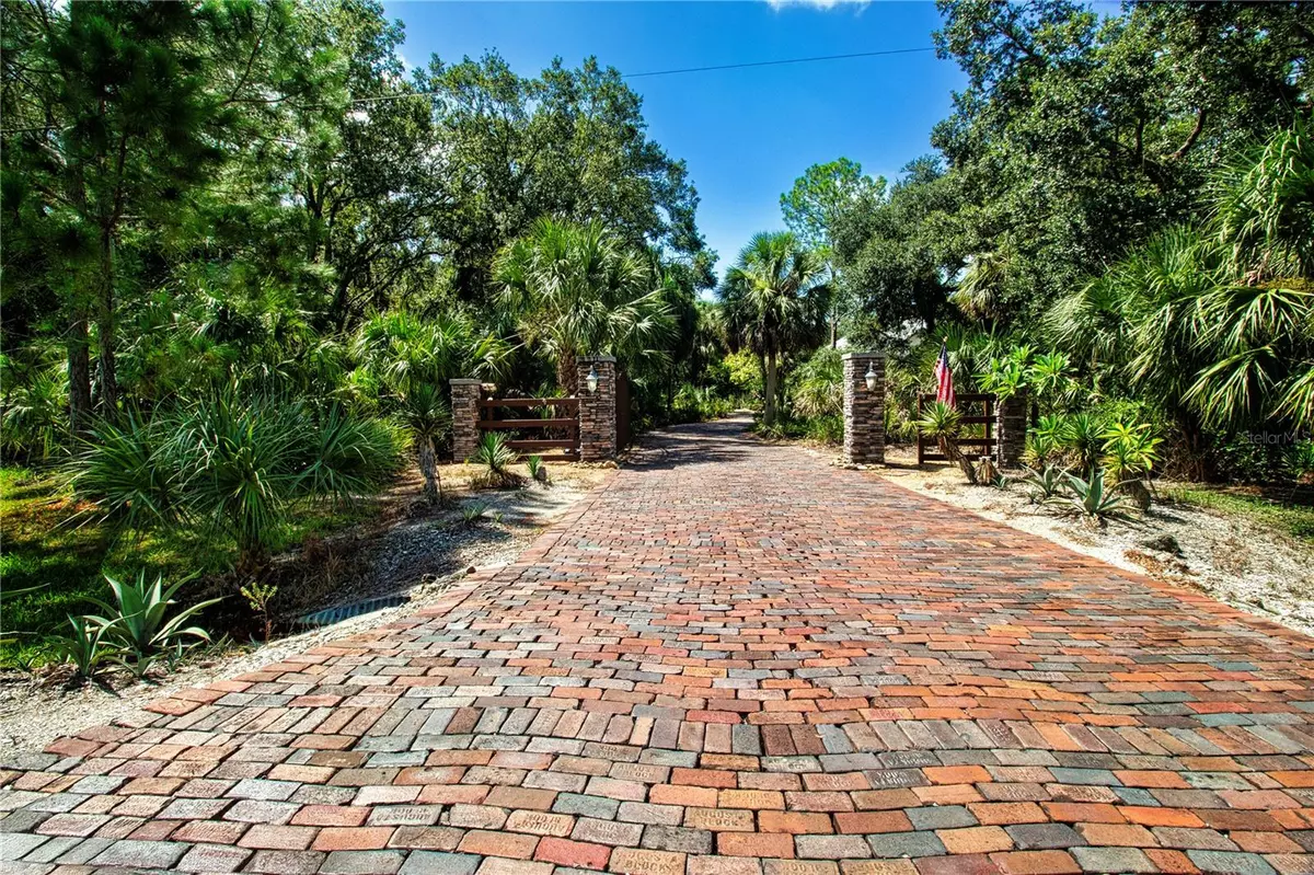 Wimauma, FL 33598,1422 LIGHTFOOT RD