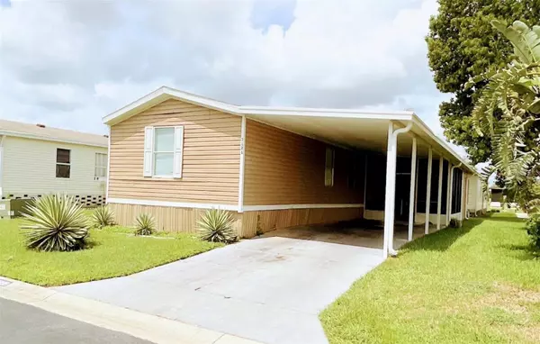 Wesley Chapel, FL 33543,3121 SHADY CREEK DR
