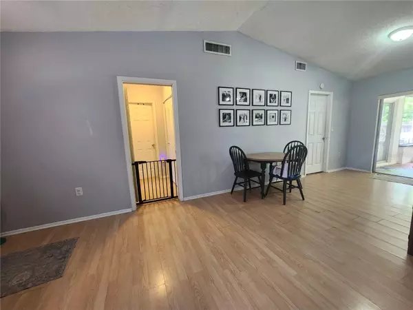 Palm Harbor, FL 34684,12 CYPRESS DR