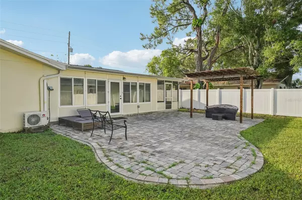 St Petersburg, FL 33703,6040 DENVER ST NE