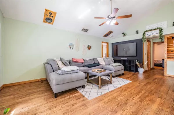 Palm Harbor, FL 34684,3751 MACKENZIE CT
