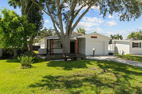St Petersburg, FL 33703,1826 NEVADA AVE NE