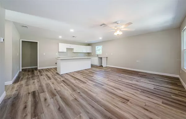 Palm Harbor, FL 34683,3562 FISHER RD