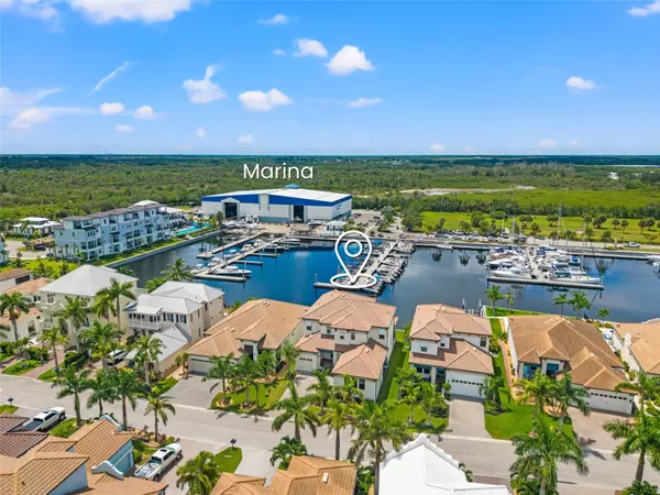 Ruskin, FL 33570,3016 CHRISTOPHERS WATCH LN