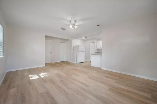Tampa, FL 33610,2307 E OSBORNE AVE #101