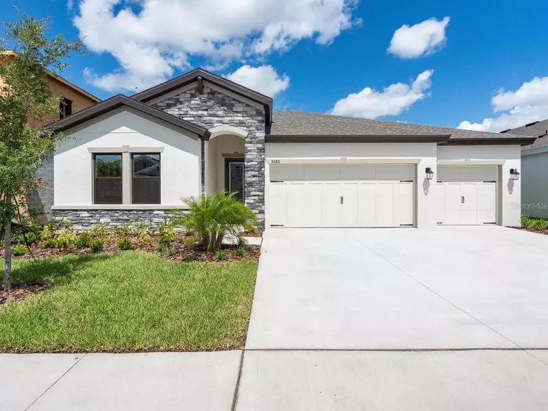 5286 WOLF CREEK DR, Apollo Beach, FL 33572