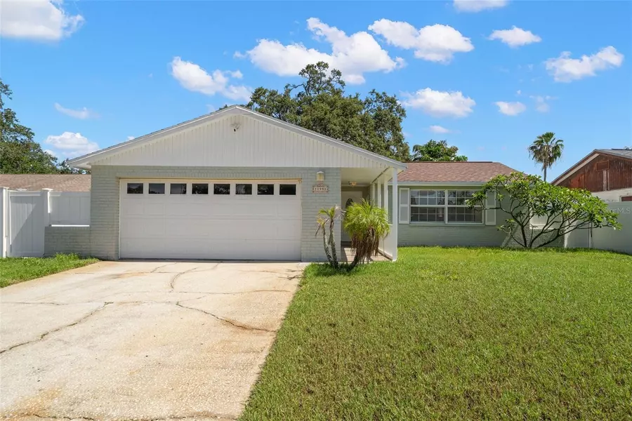 11991 104TH AVE, Largo, FL 33778