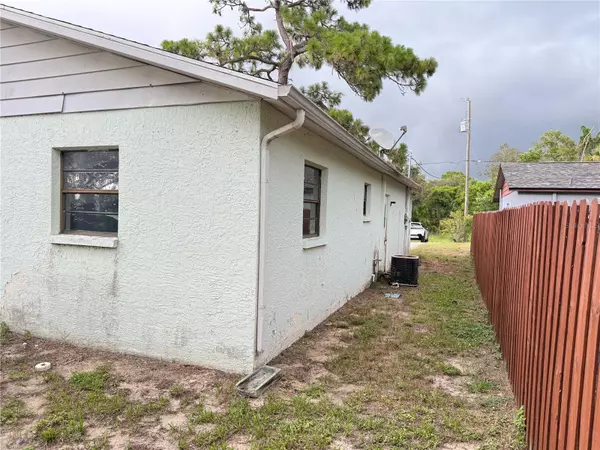 Hudson, FL 34667,15217 OMAHA ST