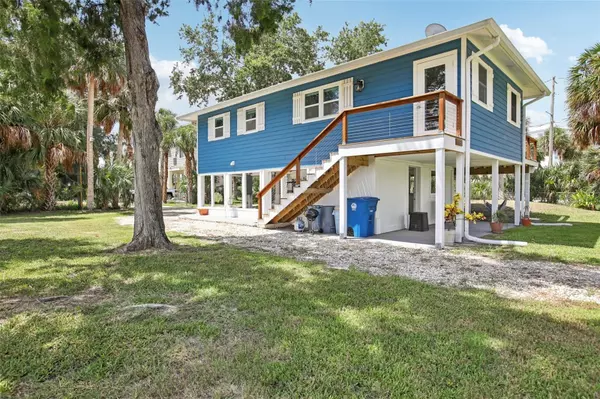 Weeki Wachee, FL 34607,10581 PINE ISLAND DR