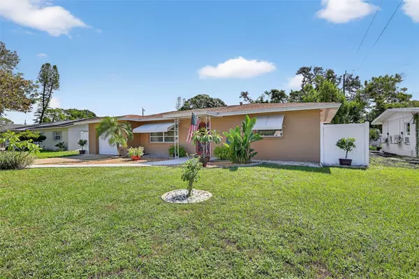 Bradenton, FL 34207,4805 22ND ST W