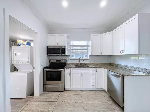 Tampa, FL 33603,3706 N OLA AVE