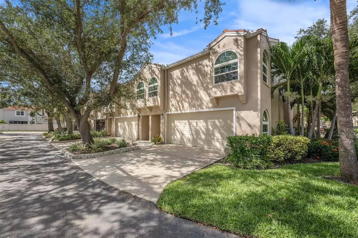 St Petersburg, FL 33703,661 SEGOVIA CT NE #661