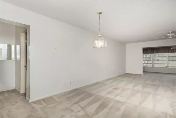 Winter Haven, FL 33884,100 EL CAMINO DR #202