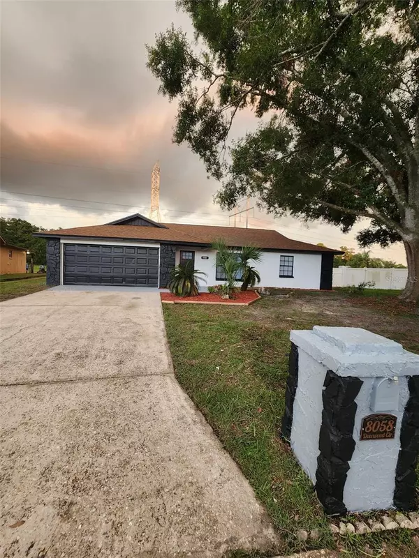 8058 DEERWOOD CIR, Tampa, FL 33610