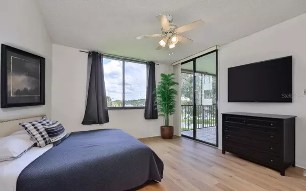 Tampa, FL 33607,2424 W TAMPA BAY BLVD #M301