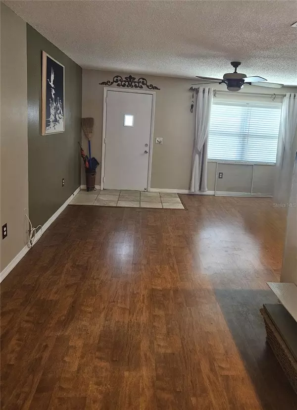 Palm Harbor, FL 34683,610 GREEN VALLEY RD #H6