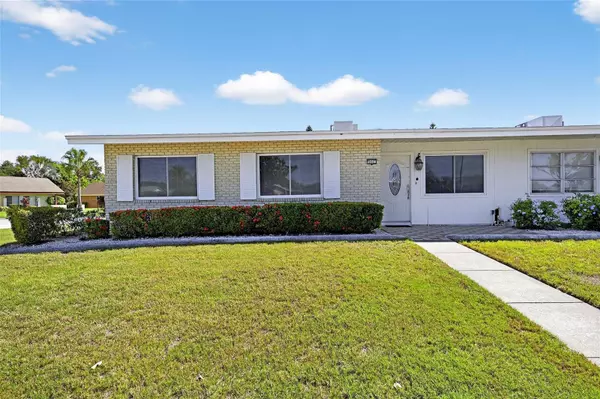 202 S PEBBLE BEACH BLVD #202, Sun City Center, FL 33573