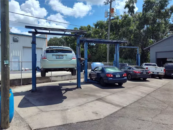 Seffner, FL 33584,1814 S PARSONS AVE