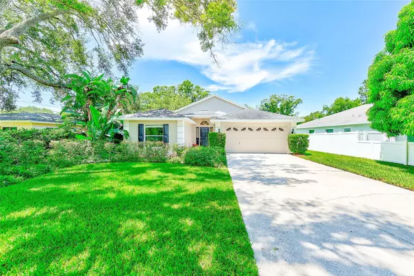 2004 NIGELS DR, Dunedin, FL 34698