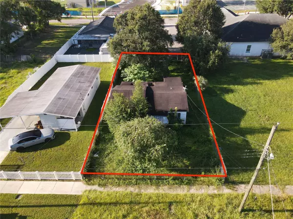Tampa, FL 33610,3413 E MCBERRY ST