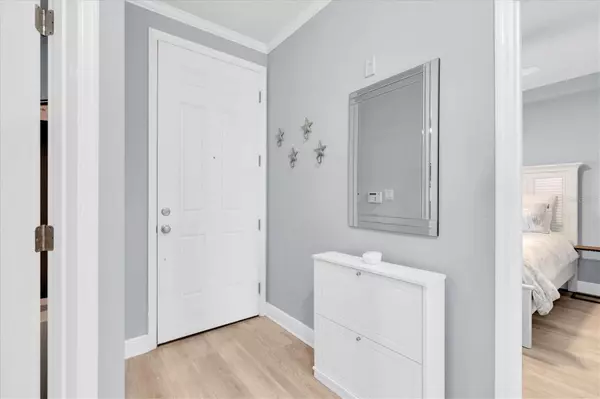 Seminole, FL 33777,7069 KEY HAVEN RD #303