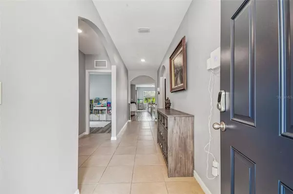 Riverview, FL 33578,10206 CLOUDBURST CT