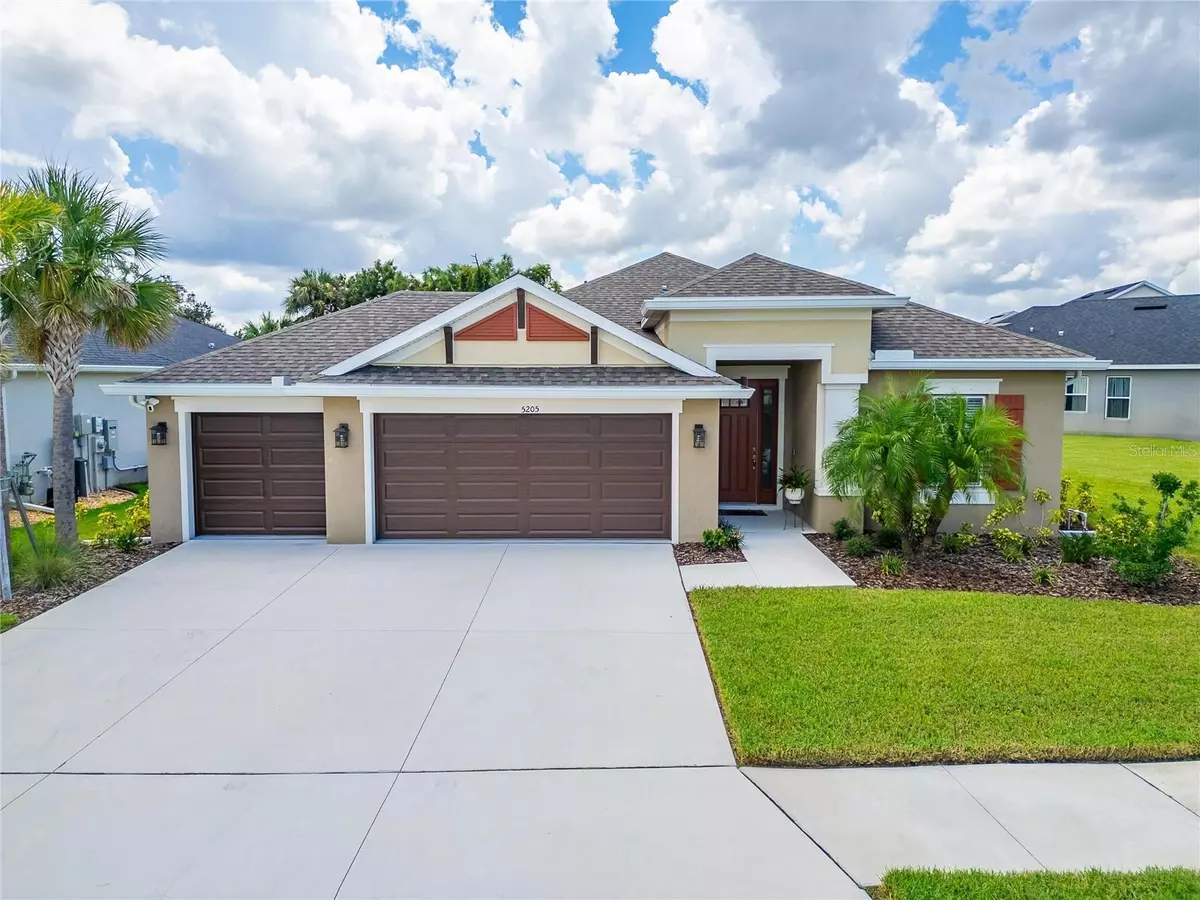 Palmetto, FL 34221,5205 LOS ROBLES CT