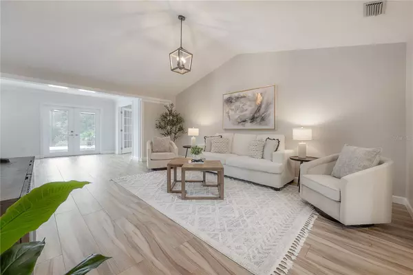 Wesley Chapel, FL 33544,6142 CAROLINE DR