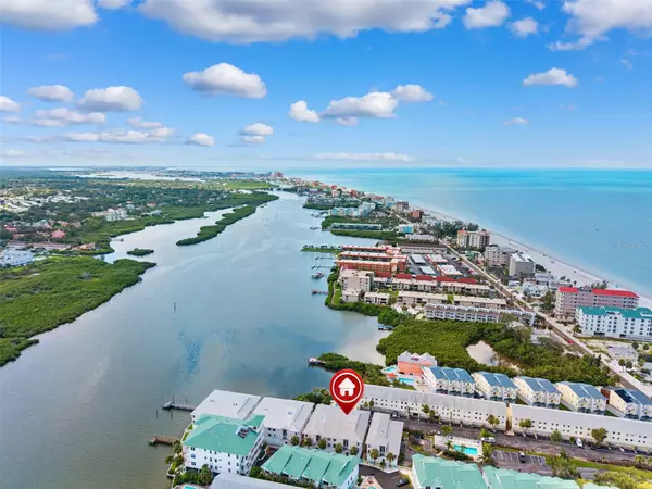 19811 GULF BLVD #302, Indian Shores, FL 33785