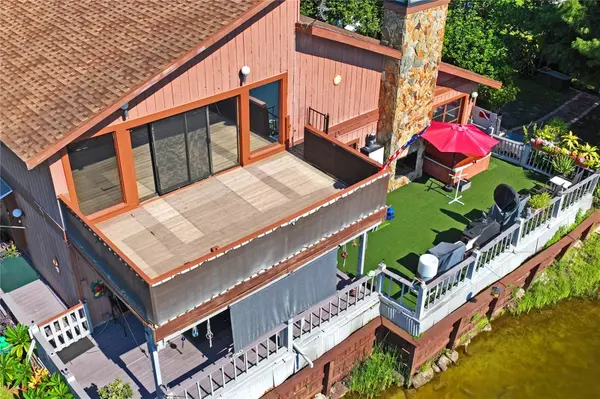 17301 ESTES RD, Lutz, FL 33548