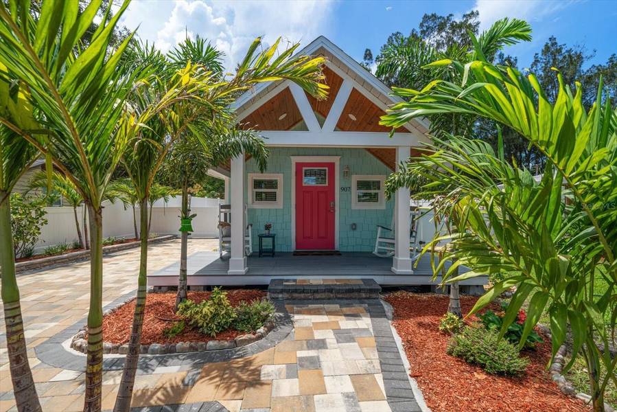 907 15TH AVE NW, Largo, FL 33770