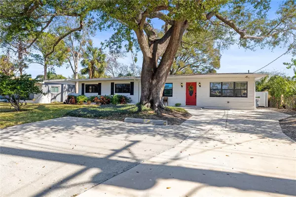 4526 S CLARK AVE, Tampa, FL 33611