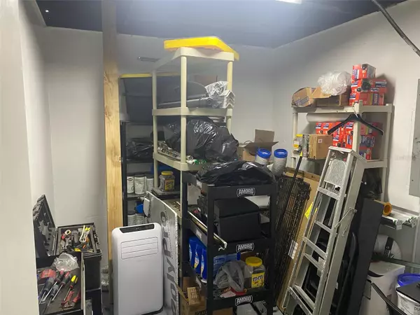Seminole, FL 33777,9275 PARK BLVD