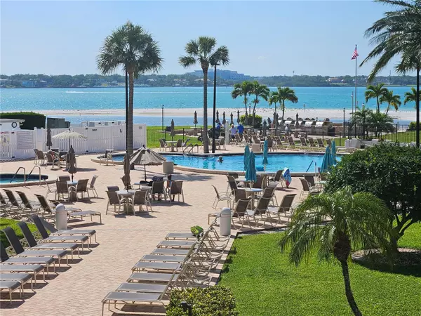 Clearwater Beach, FL 33767,855 BAYWAY BLVD #806