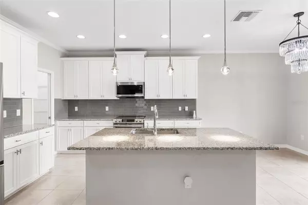 Wesley Chapel, FL 33545,7537 POOL COMPASS LOOP