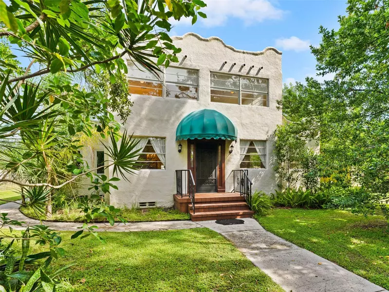 2559 36TH AVE N, St Petersburg, FL 33713