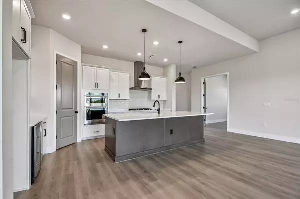 Venice, FL 34293,18003 FOXTAIL LOOP