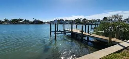 Indian Rocks Beach, FL 33785,1213 BAY SHORE BLVD