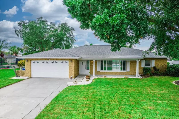 Apollo Beach, FL 33572,6322 BALBOA LN