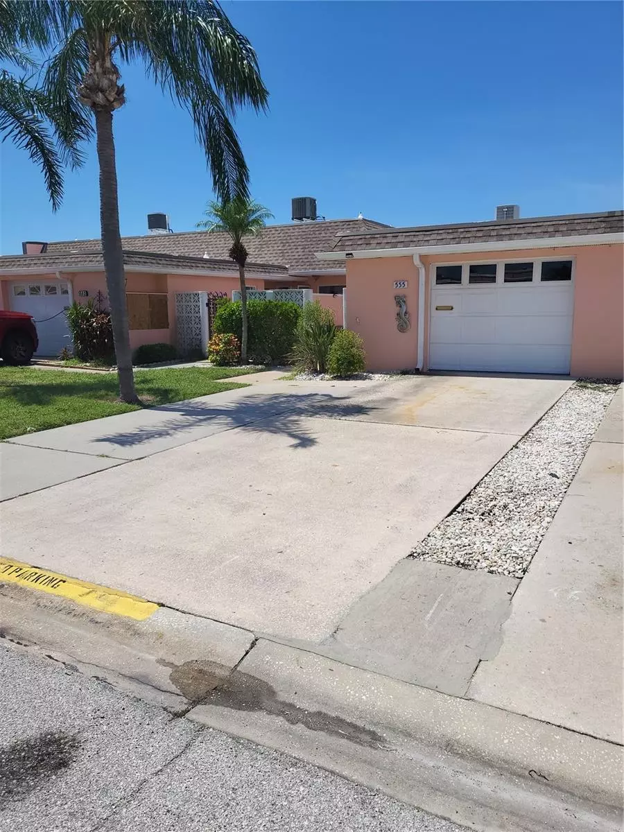 St Petersburg, FL 33708,555 BOCA CIEGA POINT BLVD S #1401