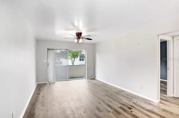 Tampa, FL 33609,4611 W FIG ST #208
