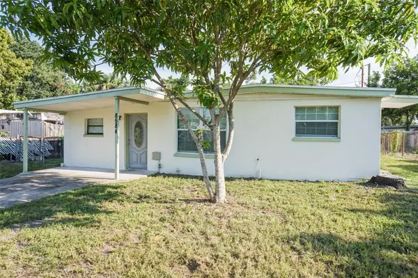 8584 93RD AVE, Seminole, FL 33777